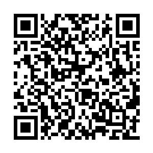 破别克以超出他最大的极限速度向前实践了出去二维码生成