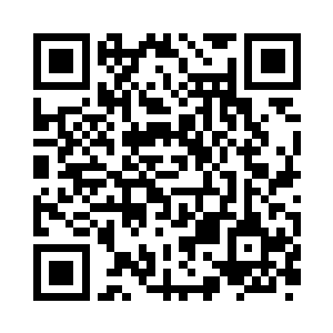 碰巧看到发呆的唐晓楠嘴角上扬的轻笑着二维码生成