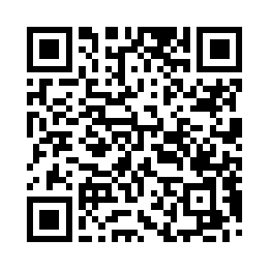 示意旁边的萧黎与身后的夏侯赢继续跟上二维码生成
