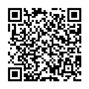 秋山好古等人在手雷的爆炸声中一个个被炸得飞了起来二维码生成