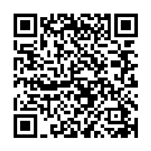 秦宇等人便是听到了教学楼内传来的孩子们的嬉笑声和读书声二维码生成