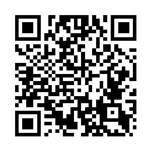 秦方持剑的那只手也是不断的移动着二维码生成