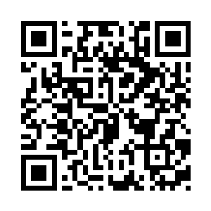 程立注视着正趴在小桌上写信的裴东晟二维码生成