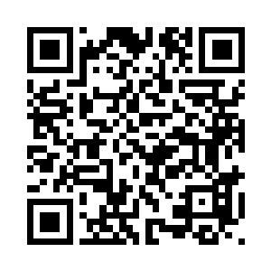 穿着一身普通群众的衣服的江千雪二维码生成