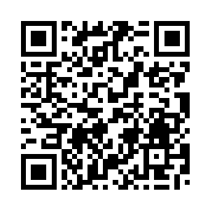 突然两旁树林里冲出了无数的仙人二维码生成