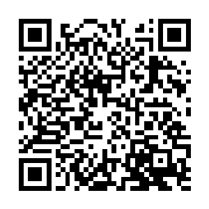 突然清北大学校门口却是传来一阵惊呼和喧闹声来二维码生成
