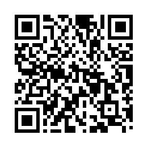 窗户外主卧哪里的莹莹灯火还在一直亮着二维码生成