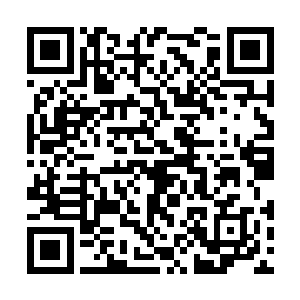 立马就是无数黑色的鬼爪骤然之间从身下浮现出来二维码生成