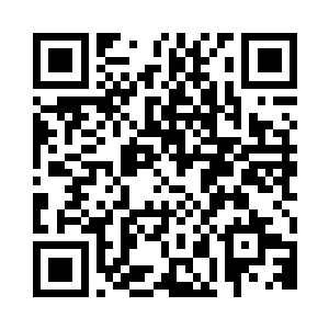 站在佩城城墙的两个男人都不是池中之物二维码生成