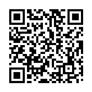 站在那里被这么多女人愣是参观了三分钟二维码生成