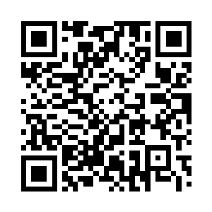 竟是站着一个十来米巨大的黑色武士呢二维码生成