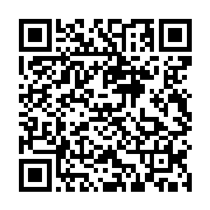 竟然把这么恶心的一个老太太跟自己的老婆联系在一起二维码生成