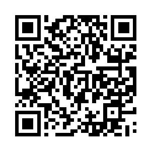 竟然是由无穷无尽的金色数据流组成二维码生成