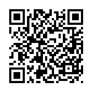 端着和他父亲一样严肃的俊脸问道二维码生成