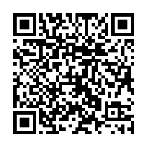 等于说是把四人原有人气的其中一部分都集中过渡到了二维码生成
