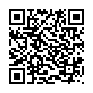 等候厅中的乘客们也基本都出来了二维码生成