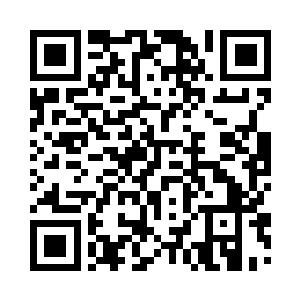 等旁边的助理将一杯咖啡递给利亚姆二维码生成