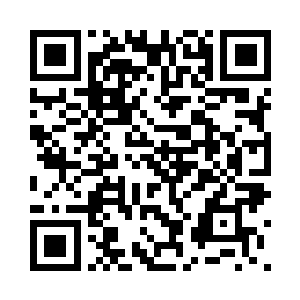 等黄白眉和冷嫚雪赶到这里的时候二维码生成