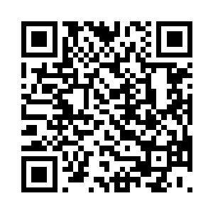 精神奕奕的老头笑呵呵的看着眼前一幕二维码生成