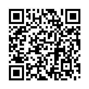 紧抿着唇像是一个要随时爆发的猛兽二维码生成