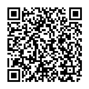 紧接着……江少游就感觉掌心里那个宛若气泡一样的东西好象是钻出了掌心二维码生成