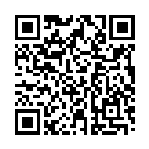 紧接着他就用了攻击范围极光的光之曲二维码生成