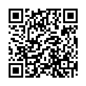 紫衣女子也是诡异的出现在叶莫的身边二维码生成