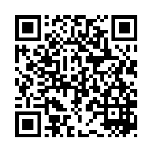 红芽的父母妹妹更是满怀希望的看着她二维码生成