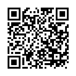 纳甲土尸翻眼看着飞过来的绿色网二维码生成