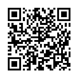 终于如愿以偿的抓到了魔族骑士的脚脖子二维码生成