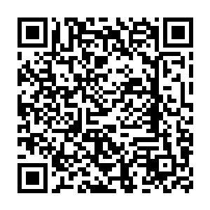 经过叶伯的喊话他也隐约猜测到研究震天柱的叶家先祖是何等顶天立地二维码生成
