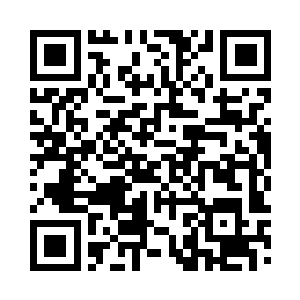 给外人一看俨然就是一对情侣出去踏青的模样二维码生成