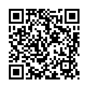 绝对不会有不长眼的蚊虫蚂蚁之类往他身上沾二维码生成