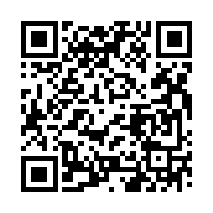 绝美出尘的她依旧一袭冰蓝色真丝长裙二维码生成