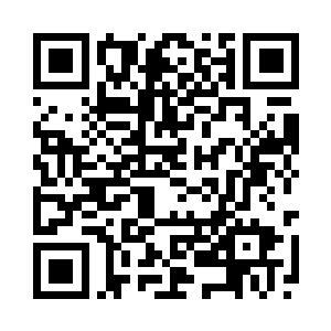 绣着金丝银秀的银龙白衣微微敞开二维码生成