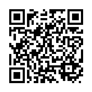 缓缓的展开了手中捧着的黑轴三色圣旨二维码生成