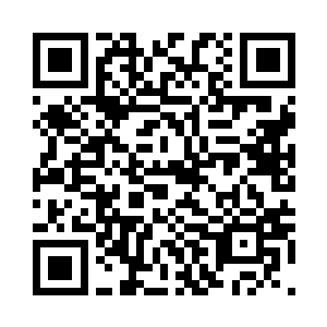 罗克特的眼中却没有丝毫的气馁之意二维码生成