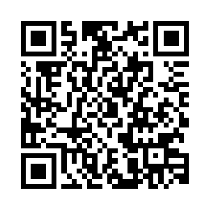 罗兴龙抓住雕像前面的一根操纵杆二维码生成