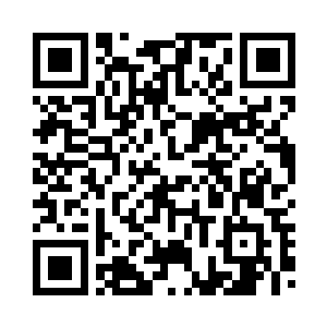 罗卿卿便不自觉咬住自己的薄薄唇二维码生成