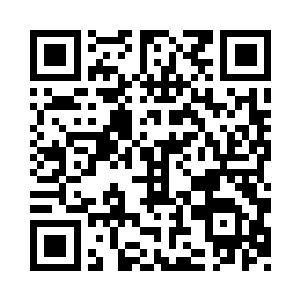 罗卿卿走到了自己寄存登机箱的一家店二维码生成