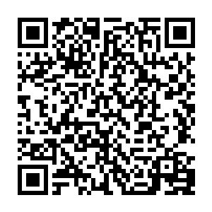 罗纳尔迪尼奥和伊涅斯塔参加的慈善比赛……那该有多少有名的球星加入啊二维码生成