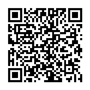 美丽的水泉电视台主持人澹台明月第一次见到了陈观的父母二维码生成
