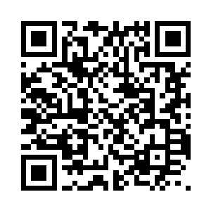 美女略微有些浮肿的俏脸略微红了一些二维码生成