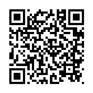 美少年容止没正形的翘起了二郎腿二维码生成