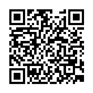 羞涩……与她平曰里的表现截然不同的二维码生成