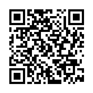 羞赧的罗宾川叫住了路过的慕心怡二维码生成