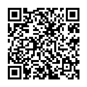 老子也早就想要找机会草她了……只不过这是唐少看上的女人二维码生成