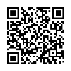 老祭祀几乎是五体投地的跪爬在地上二维码生成