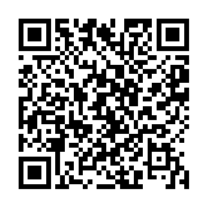 而且他们手中的冲锋枪也要比普通的制式自动步枪更加先进二维码生成