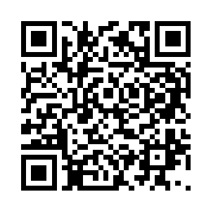 而且他身边都是一群孔武有力的猛汉二维码生成